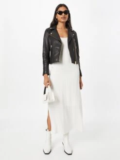 AllSaints Leren Jassen Tussenjas DALBY Dames Zwart 13 AllSaints Leren Jassen Tussenjas DALBY Dames Zwart -Schmuddelwedda Winkel 0260a0ab60394ff118c04c5477b6c223