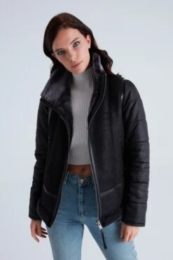 Leren Jassen Tussenjas EMMA Dames Zwart -Schmuddelwedda Winkel 162a3b09bcaae6badfbfb5740acd23bf