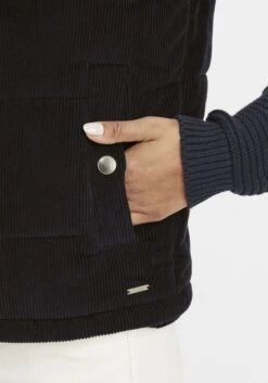 OXMO Bodywarmers Bodywarmer Videma Dames Zwart 13 OXMO Bodywarmers Bodywarmer Videma Dames Zwart -Schmuddelwedda Winkel 173b236241e3a4311611d063af12a5e2