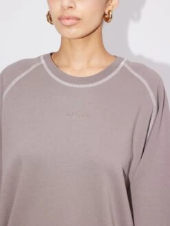 Sweatshirts Sweatshirt Floriane Dames Antraciet 13 Sweatshirts Sweatshirt Floriane Dames Antraciet -Schmuddelwedda Winkel 296bc6926f5a5b77184506805227ddf1