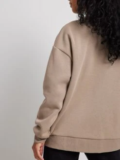NA-KD Sweatshirts Sweatshirt Dames Lichtbruin 8 NA-KD Sweatshirts Sweatshirt Dames Lichtbruin -Schmuddelwedda Winkel 2bcb557684d35a941674bfe8a529d607