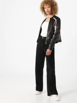 Maze Leren Jassen Tussenjas Nebraska Dames Zwart 10 Maze Leren Jassen Tussenjas Nebraska Dames Zwart -Schmuddelwedda Winkel 82a917c9ae6f07da4d0007773ea3ec5a