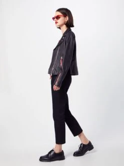 Maze Leren Jassen Tussenjas Amur Dames Zwart -Schmuddelwedda Winkel b23f4c43e25e4522f1bbfefc57f7e95e