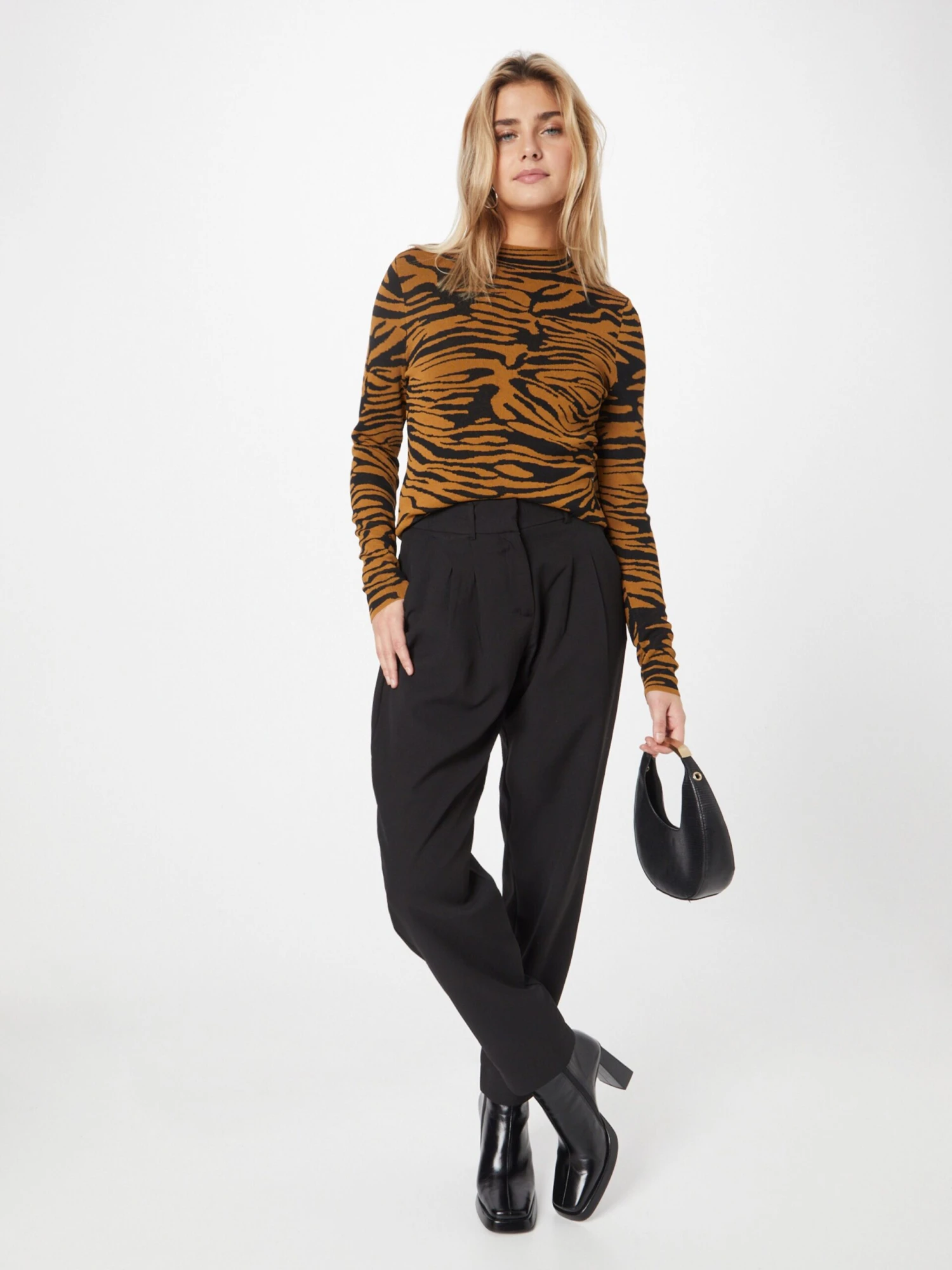 Soyaconcept Bandplooibroeken Loosefit Bandplooibroek SAYA Dames Zwart 7 Soyaconcept Bandplooibroeken Loosefit Bandplooibroek SAYA Dames Zwart - Afbeelding 5