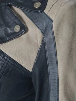 Maze Leren Jassen Tussenjas Colusa Dames Zwart 13 Maze Leren Jassen Tussenjas Colusa Dames Zwart -Schmuddelwedda Winkel c483aeeedf2e4d6cfb9b2db875eed569