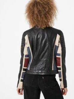 Maze Leren Jassen Tussenjas Nebraska Dames Zwart 9 Maze Leren Jassen Tussenjas Nebraska Dames Zwart -Schmuddelwedda Winkel cae83d05dccabd6461bbfecd79aa2c3a