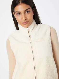 Pieces Bodywarmers Bodywarmer Sadie Dames Crème 10 Pieces Bodywarmers Bodywarmer Sadie Dames Crème -Schmuddelwedda Winkel d0aceac41855552fbfd906cd1d88a11e