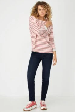 Sweatshirts Sweatshirt Dames Oranje / Wit -Schmuddelwedda Winkel dab336357c445a822c3dd812e164ef32